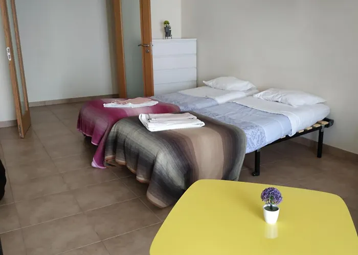 Edifice Iberico Lägenhet