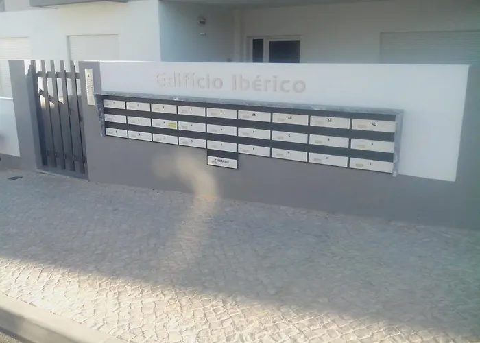 Edifice Iberico * البوفيرا